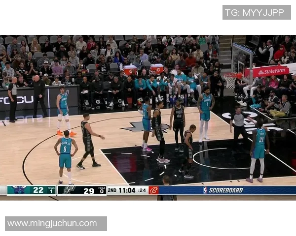 黄蜂与马刺激战四节最终马刺险胜黄蜂四分精彩瞬间回顾